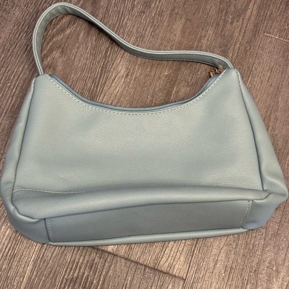 Cream Blue Purse - Picture 2 of 3